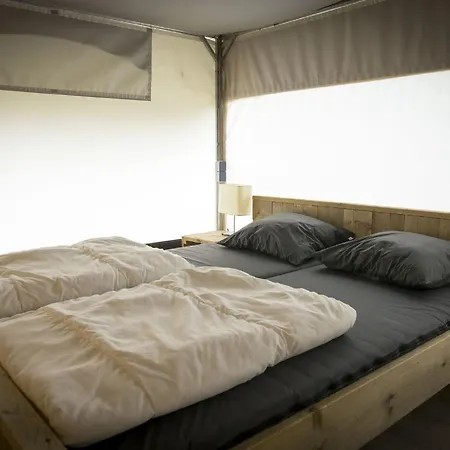 Tent Near Loonse And Drunense Dunes Luxuszelt 3*